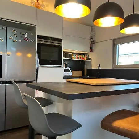 Daire Dachterrasse In Zentraler Lage Leipzig